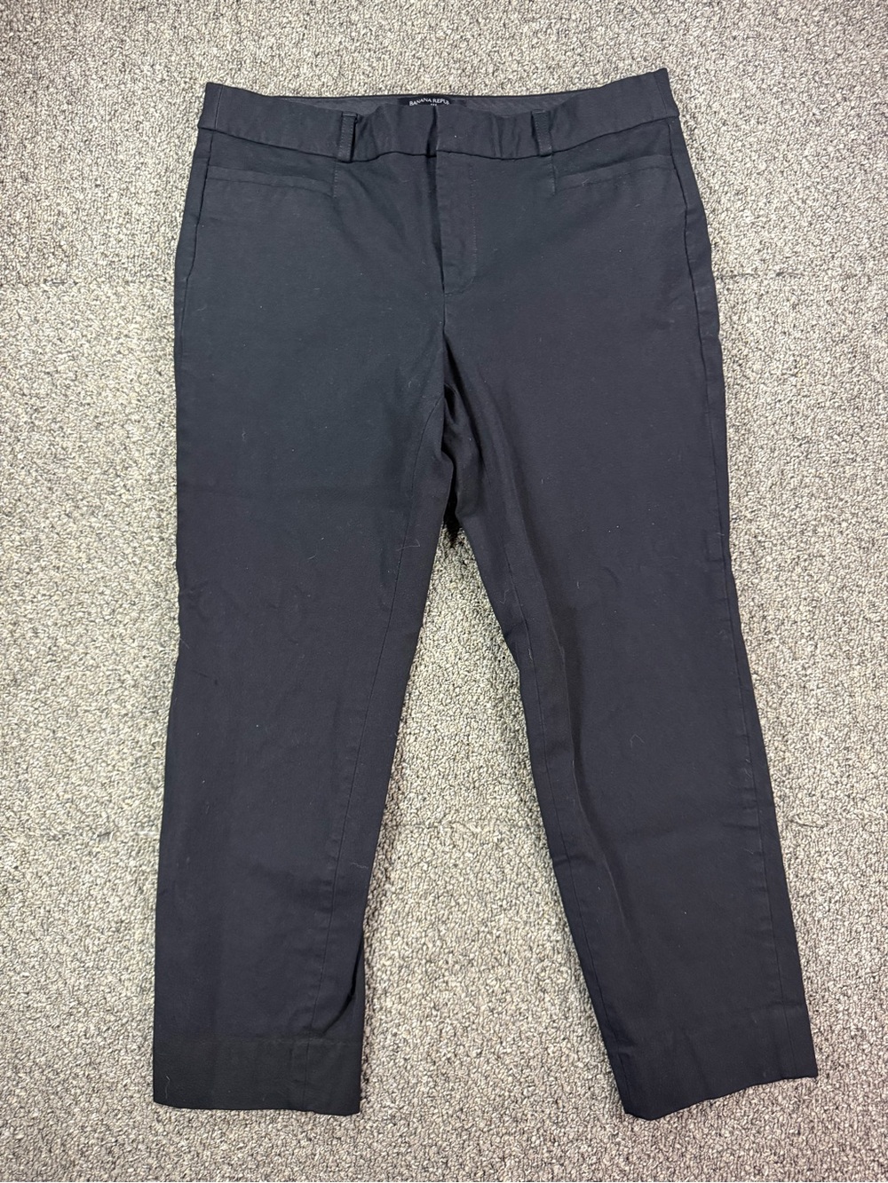 Banana Republic Black Sloan Crop Pants Size 8